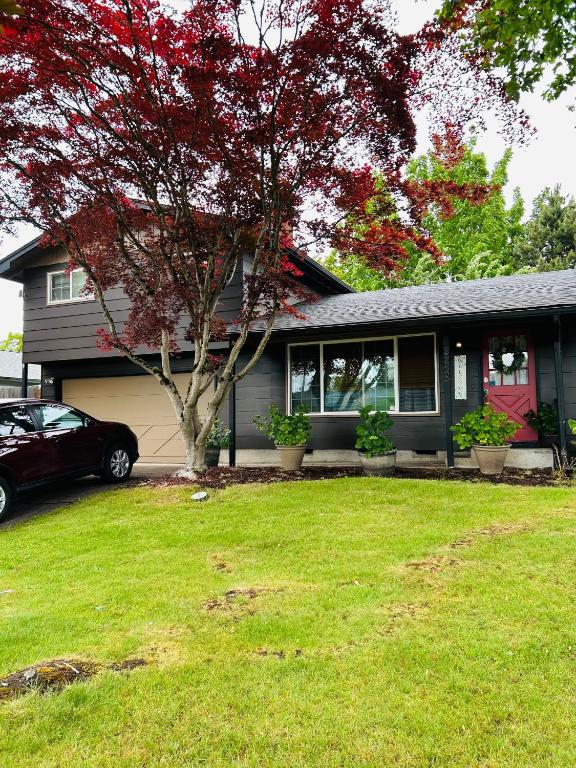 Emerald City 3 Bedroom 1 bath Home - Ferienwohnung Eugene