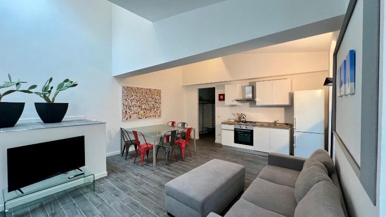 meschihouse - Liberty 25 - B&B Lecco
