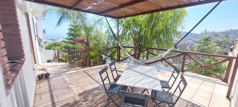 Casa Pura Vida jardin - B&B Frigiliana