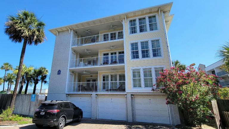 Pier Walk Unit C by Tybee Vacation Rentals - B&B Tybee Island