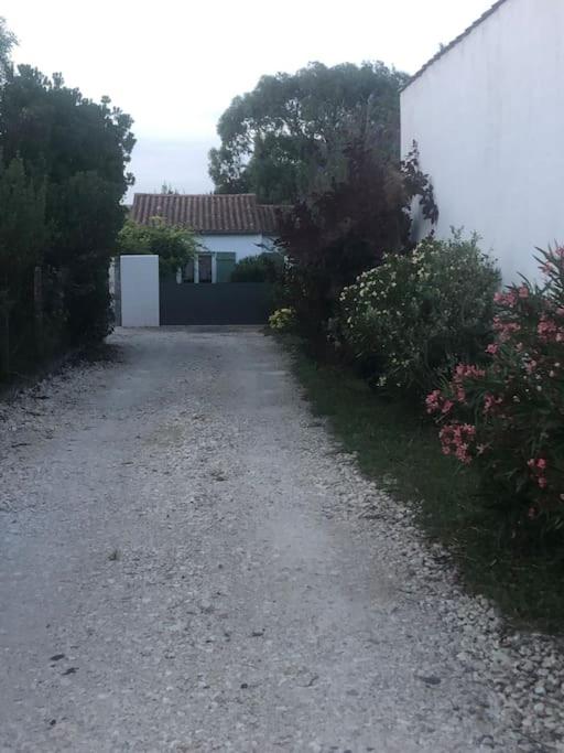 Suite pour une escapade sur l'île de ré - B&B La Flotte