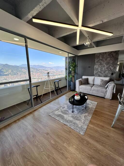 Amazing view Modern Apartment in Sabaneta - B&B Sabaneta