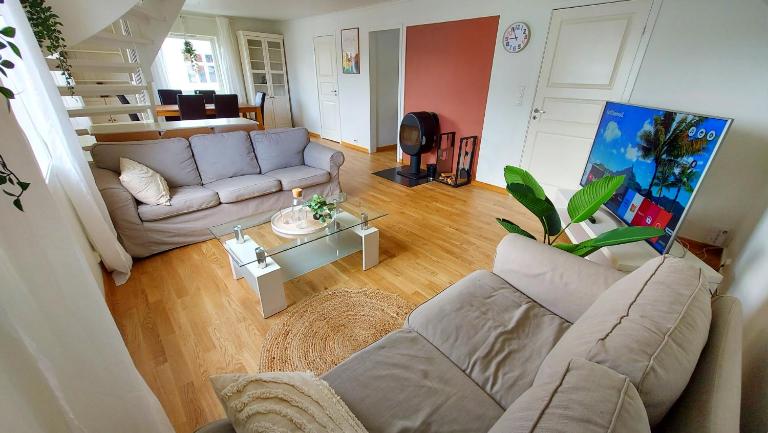 Central modern Lyse Fjord apartment - Chambres d'hôtes Stavanger