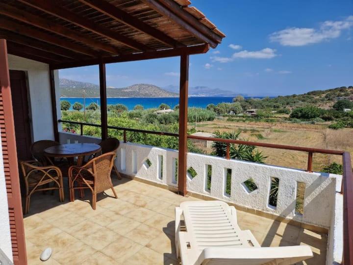 victoria - B&B Astrinó