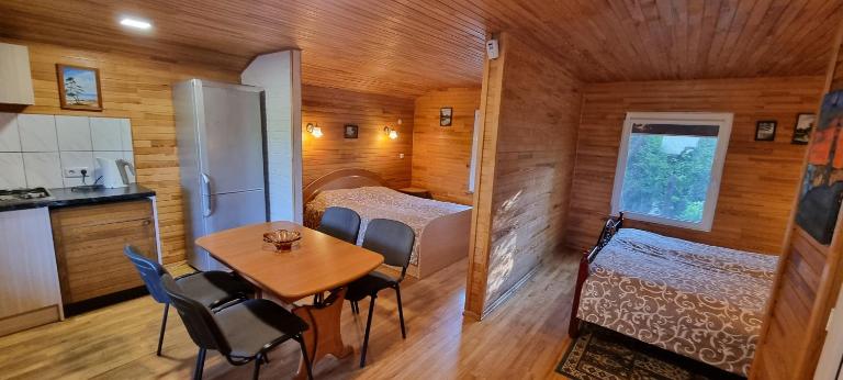 Nameliai Šventojoje 1 - B&B Palanga