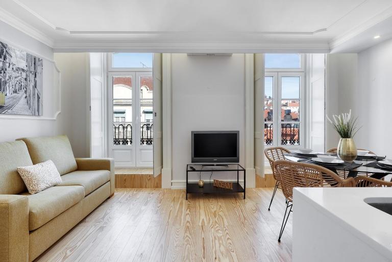 Lisbon beautiful 2 bedroom apartment with views in Rua Augusta Lisbon - B&B Lisboa