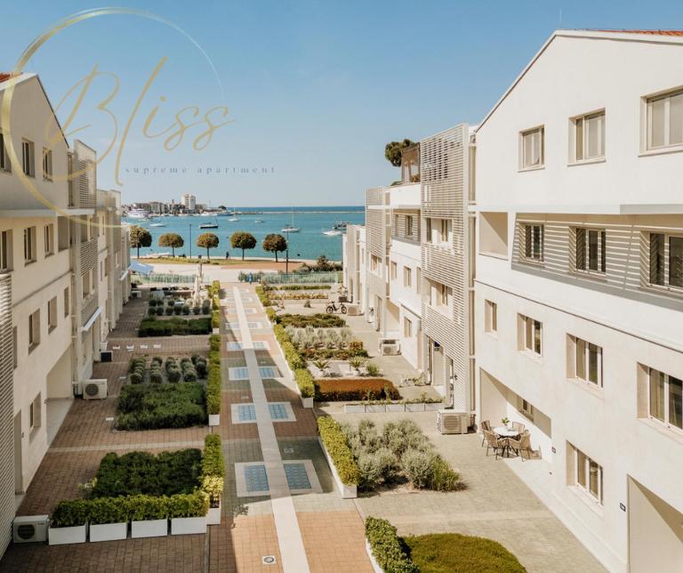 Supreme Apartment Bliss - Ferienwohnung Umag