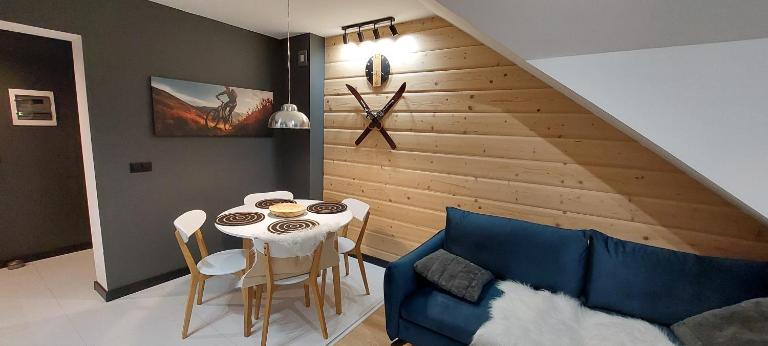 Apartamenty Trzy Kopce SKI & BIKE & SAUNA - Ferienwohnung Ustroń