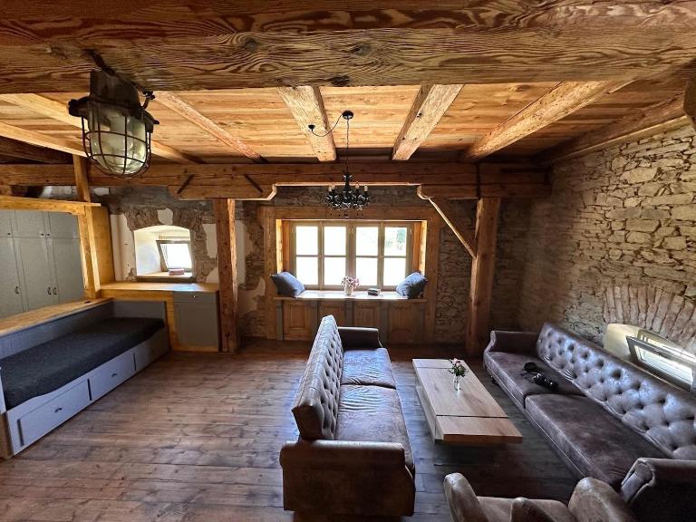 Farma Bláto - Apartmány Sýpka a glamping - Ferienwohnung Uhlířské Janovice
