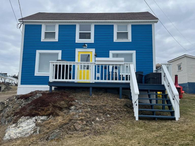 PoppyJoe's - B&B Twillingate