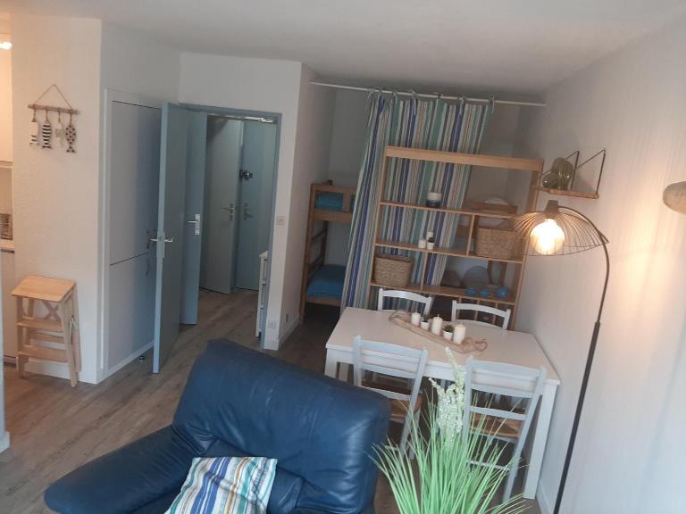 À deux pas des commerces et de l'océan, appartement rénové avec terrasse à Seignosse - FR-1-239-413 - B&B Seignosse