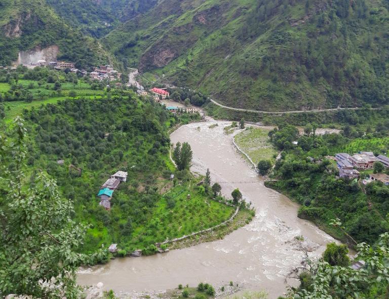 Baaga Village Cottages - Tirthan Valley - B&B Banjār
