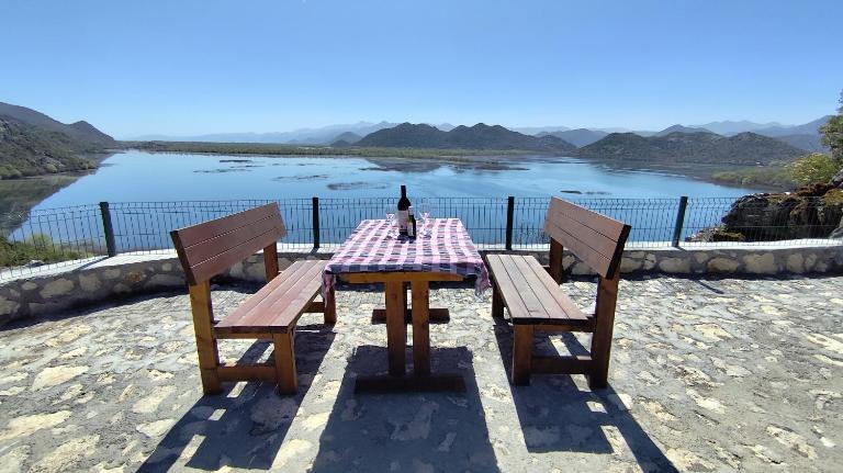 Bobija Village Skadar lake - B&B Karuč