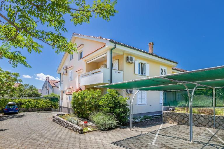 Apartment Lidia - Ferienwohnung Baška