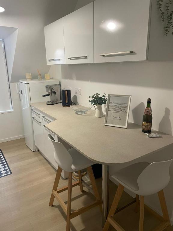 La Colocation - Ferienwohnung Dinan