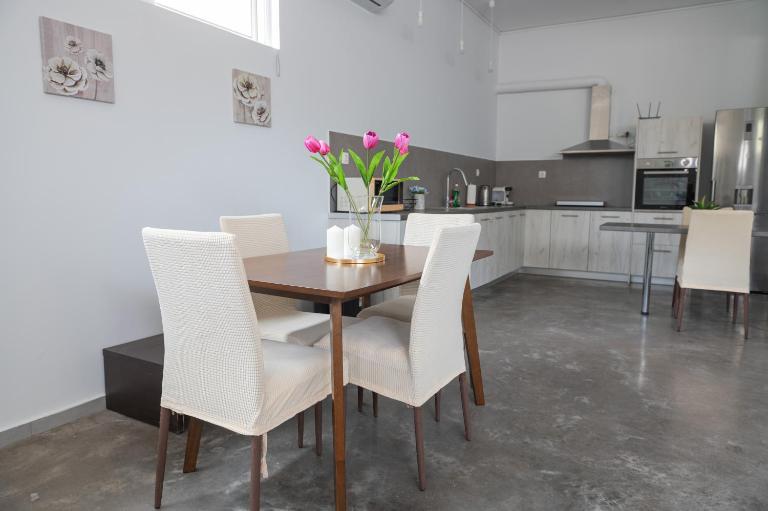 Happy Home-2' from sea - Ferienwohnung Kalamata