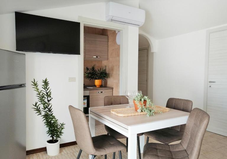 Holihome Gorycia House FRN - B&B Alba Adriatica