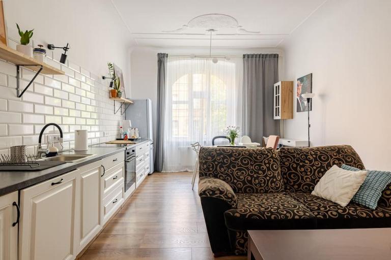 Apartament ROZETA centrum 6os - B&B Legnica