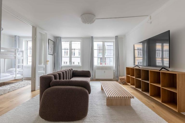 Stylish Apartment on Lively Street in Downtown - B&B Copenaghen