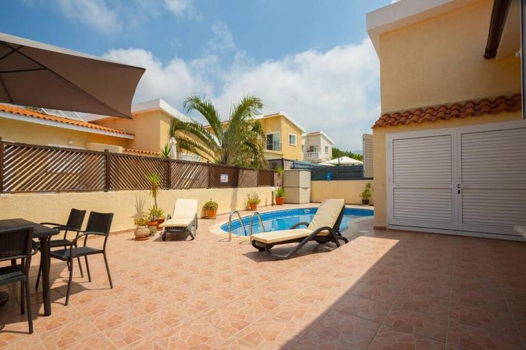 Kisonerga Villa in Paphos - Bed and Breakfast Kissonerga