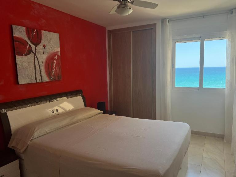 Apartamento San Juan playa - Chambres d'hôtes Sant Joan d'Alacant