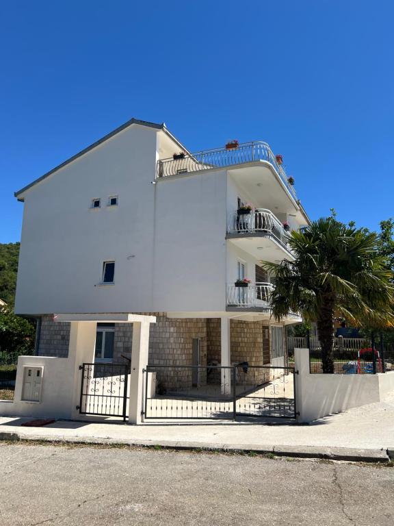 Apartmani Nika - Ferienwohnung Neum