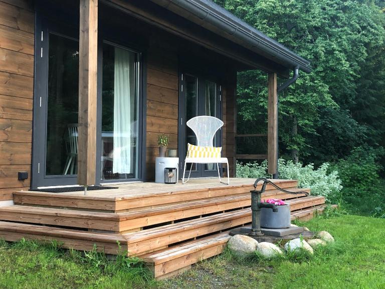 Moderni vierasmökki - Bed and Breakfast Mikkeli