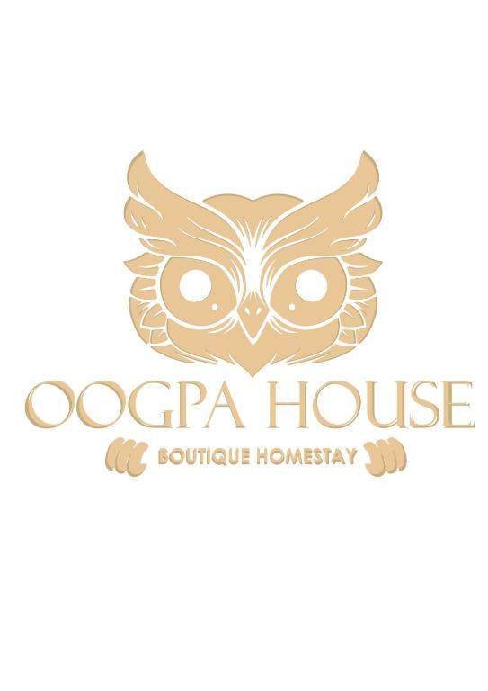 Oogpa House - Boutique Homestay - B&B Leh