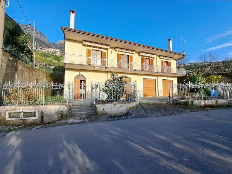 Concetta Country House - Ferienwohnung Tramonti