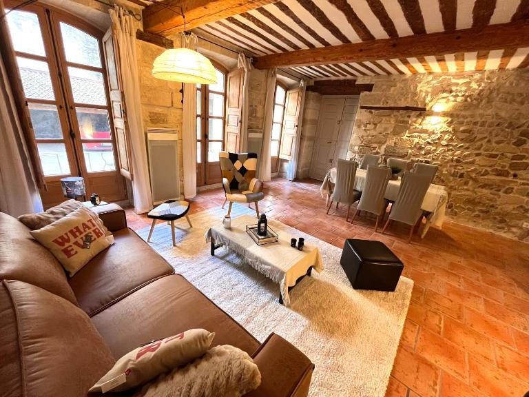 Magnifique appartement 70m2 proche du palais des papes - Bed and Breakfast Avignon