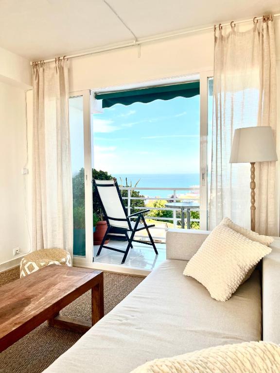 Light-filled apartment with sea views - Ferienwohnung Torremolinos