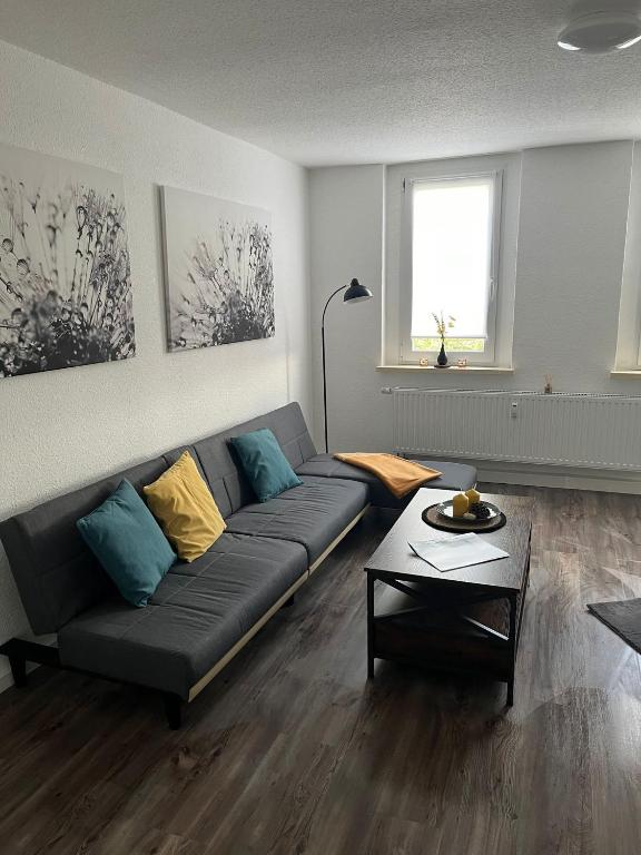 Seyfarthrooms - Crimmitschau 4 - 110qm, über 2 Etagen, zentral gelegen - Ferienwohnung Crimmitschau