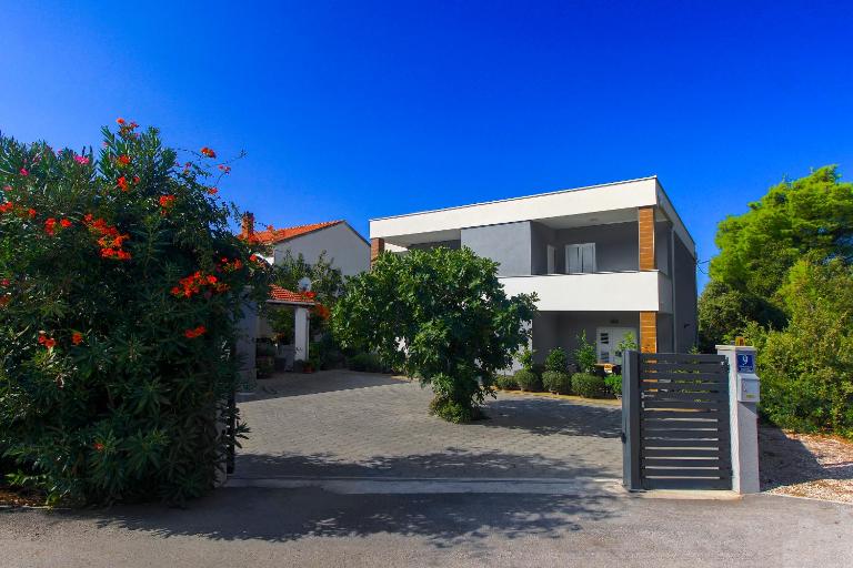Villa Milena - B&B Brodarica