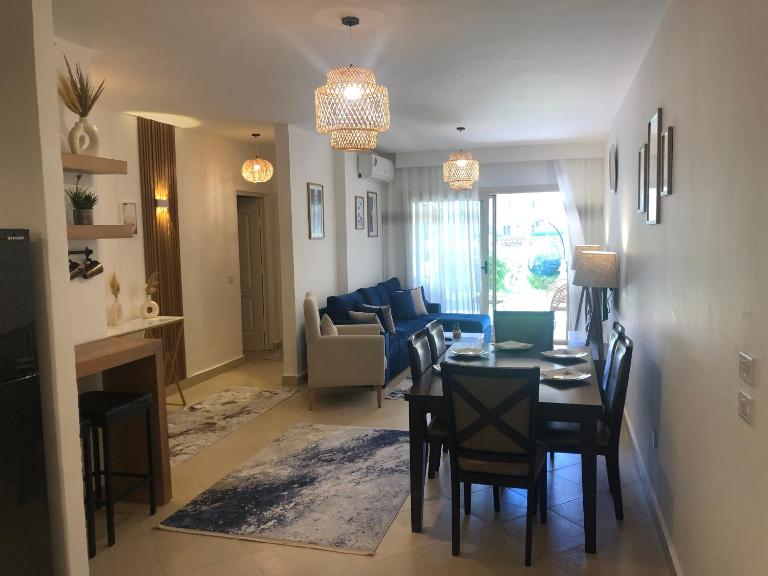 Stella new chalet with garden next to Marassi & El Alamein - Bed and Breakfast El Alamein