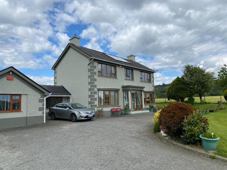 Carrigadaggen Lodge - Ferienwohnung Ballynagrallagh