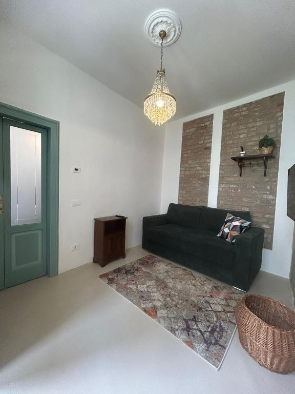 Aporti Home - Ferienwohnung Cremona
