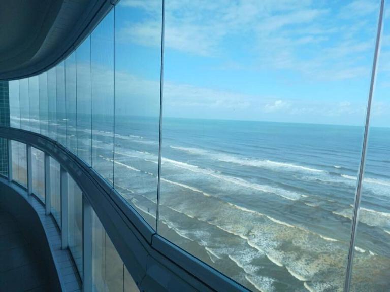 Apto frente mar maravilhoso centro mongaguá - Ferienwohnung Mongaguá