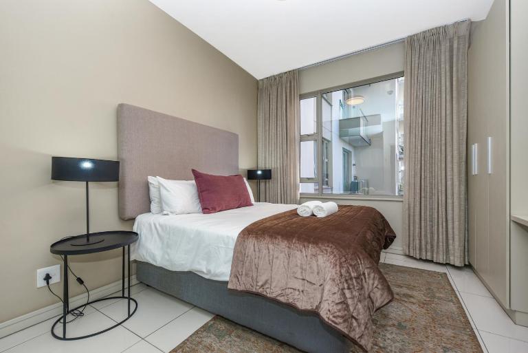 The Tyrwhitt Apartments Rosebank - B&B Johannesburg