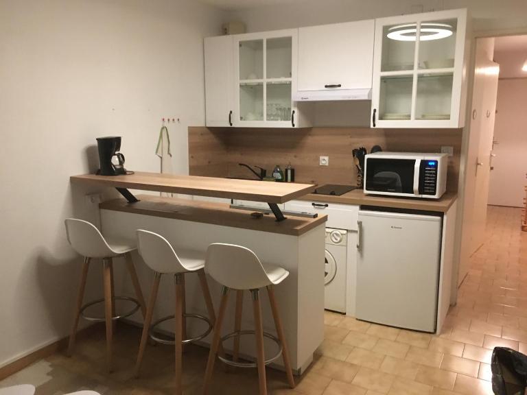 Studio cabine dans résidence avec piscine - B&B Valras-Plage