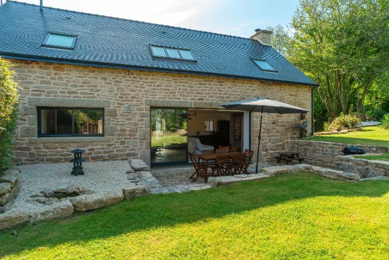 Le Paradis Perdu - Maison avec jardin paysagé - Chambres d'hôtes Quistinic