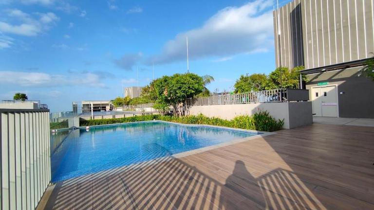 Sky Residency Studio - B&B Kampung Baharu Nilai