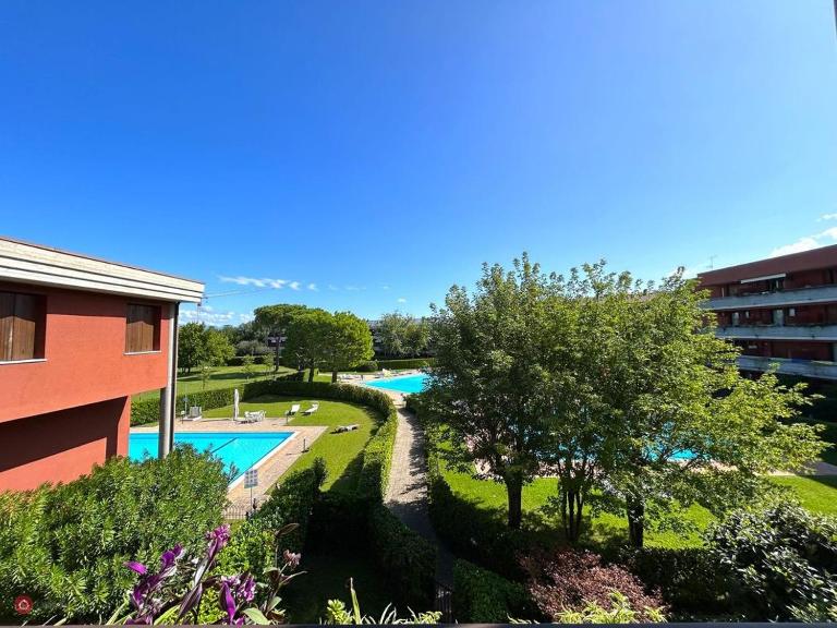 Fior di Loto Apartment - Bed and Breakfast Desenzano del Garda