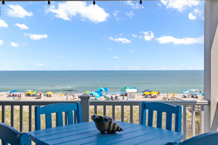 Sands V #2B - Bed and Breakfast Carolina Beach
