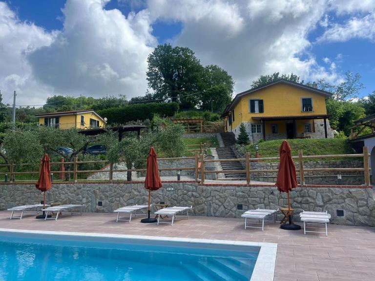 Podere il Glicine Wellness Charme & Relax - B&B Fresonara
