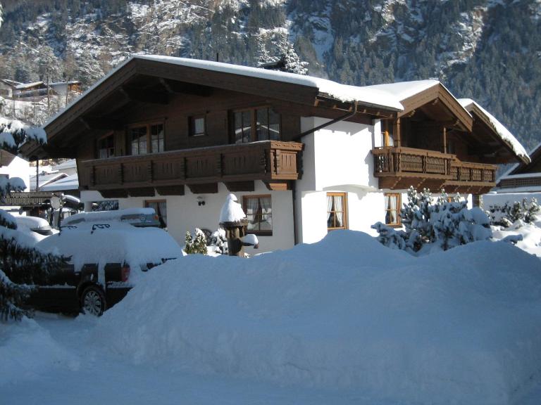 Appartement Mrak - B&B Längenfeld