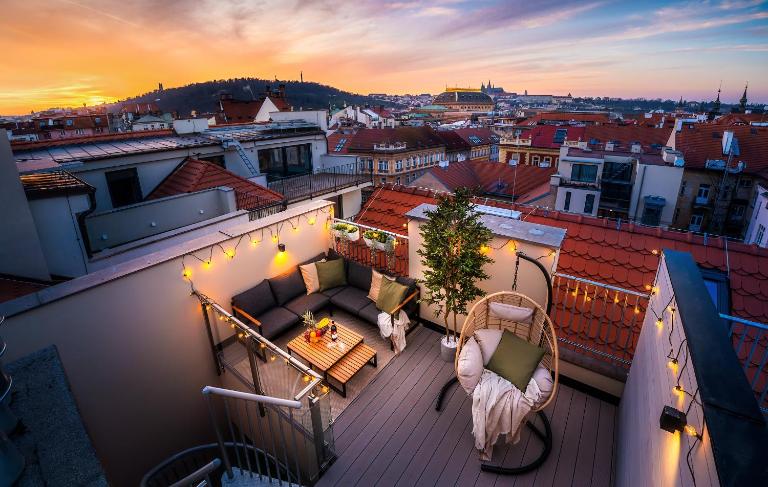 3BR AC Heaven of Harmony LUXPenthouse Theater view - B&B Prague