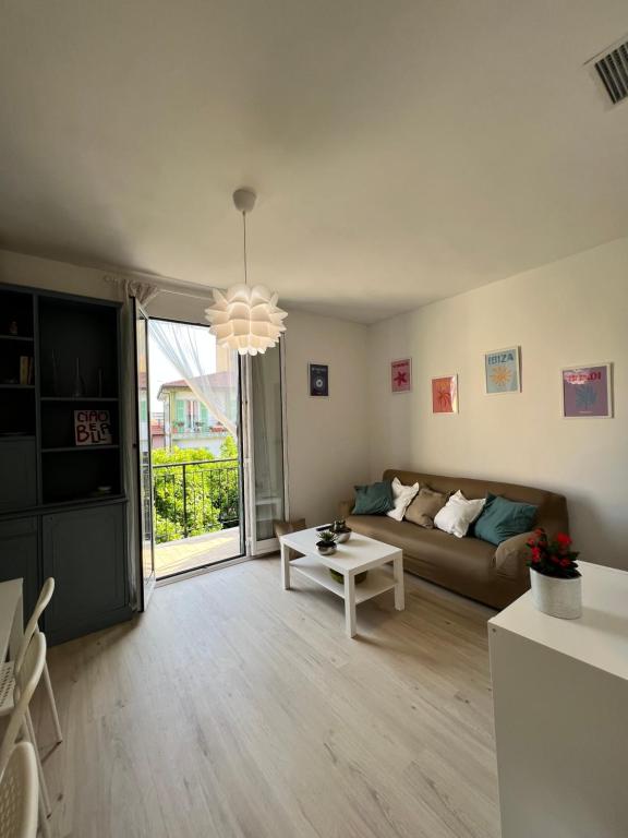 Appartamento Iside - Ferienwohnung Vallecrosia
