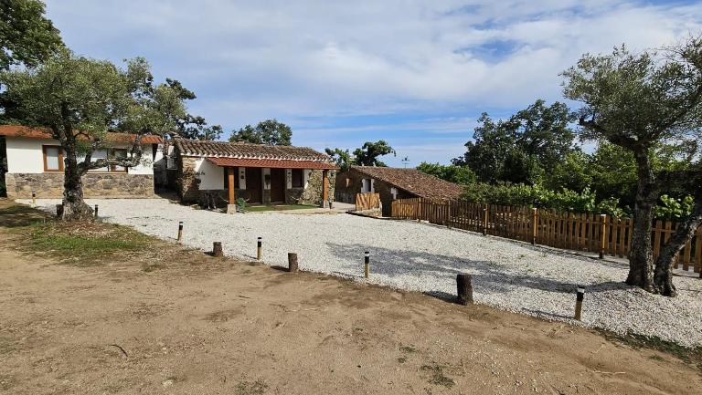 CASA PARVATHI CANDELEDA - Chambres d'hôtes Candeleda