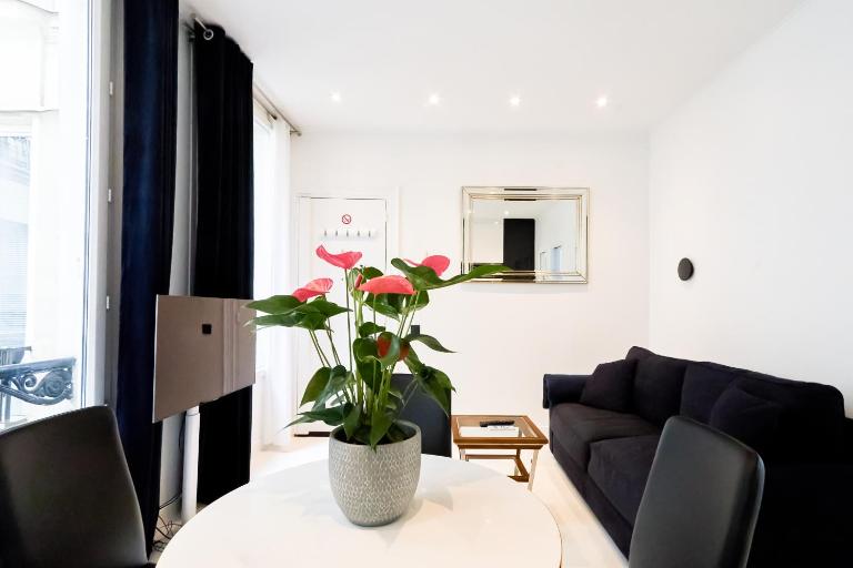 Champs-Élysées Executive Apartment - B&B Parigi