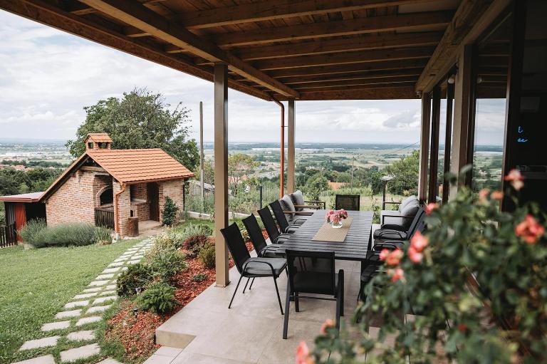 Uphill Paradise - B&B Varaždin Breg